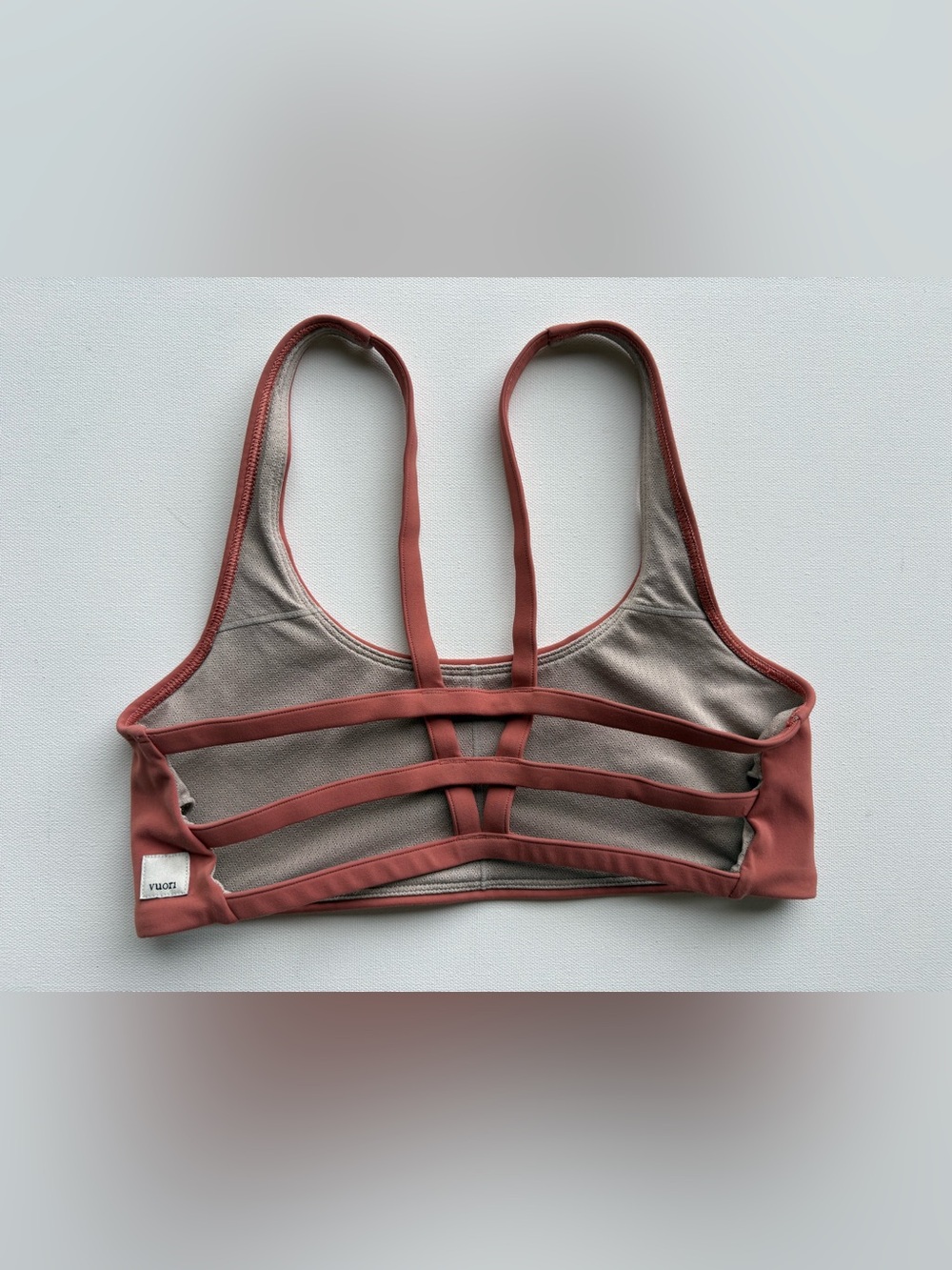 Vuori Yosemite Bra - Picture 2 of 7